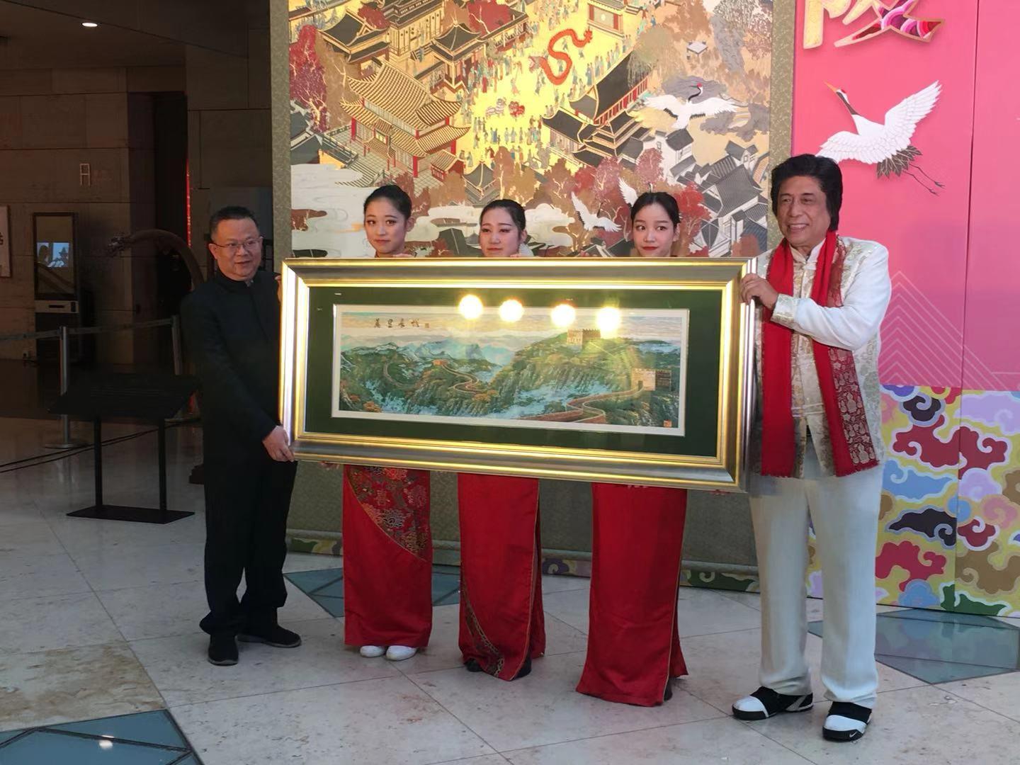 欲钱买万里长城打一生肖，谜团与智慧的碰撞