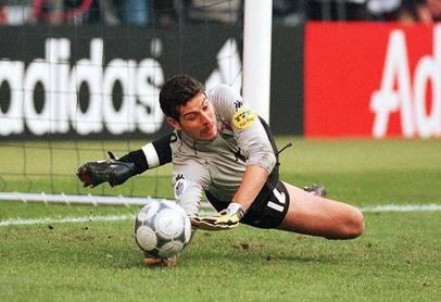 力挽狂澜打一生肖、通常作答落实解释