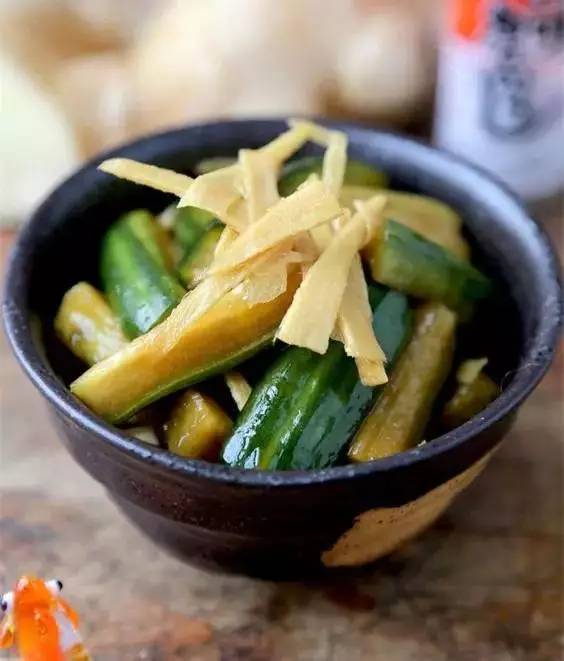 腌萝卜拌黄瓜,生肖之趣与积极转变的智慧 腌萝卜拌黄瓜,生肖之趣与积极转变的智慧