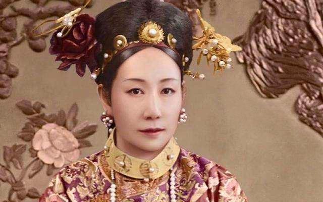 争宠生肖，蛇鸡之争与理想作答的落实