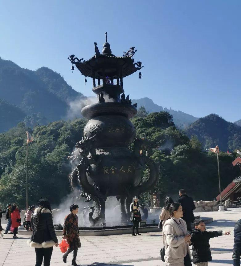 绿水青山打一最准生肖、的温馨解析与文化解答 绿水青山打一最准生肖、的温馨解析与文化解答