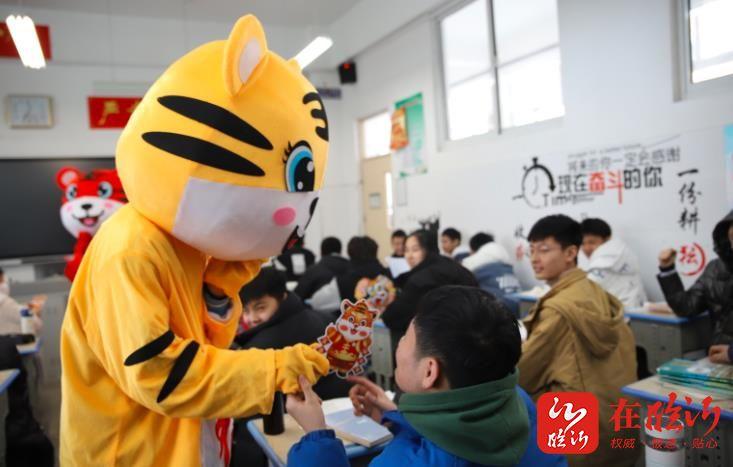 面貌一新与生肖的神秘联系，落实相信的力量