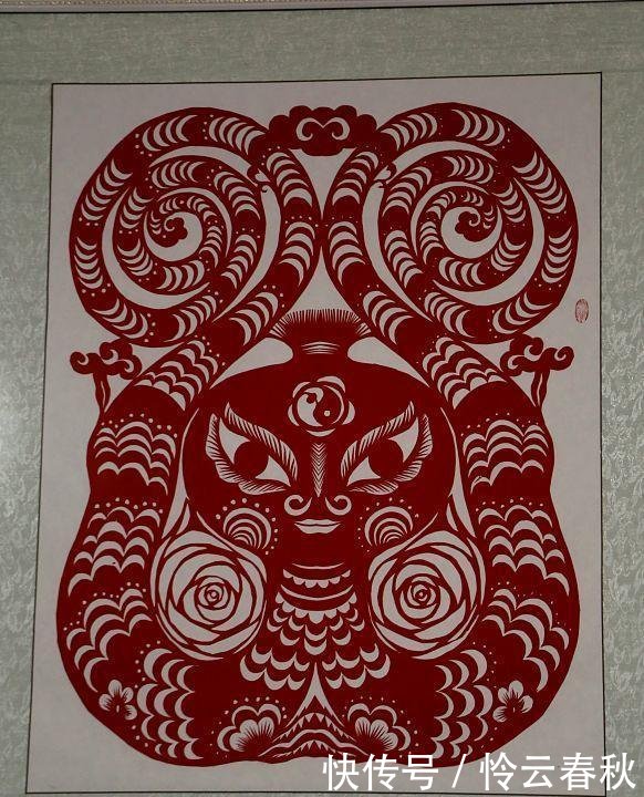 谜语揭秘，满身金翠，刀打一生肖