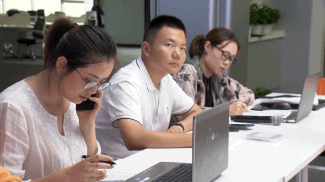 科技赋能下的传统运动文化新解，以汛情为线索，探索生肖之龙的现代演绎