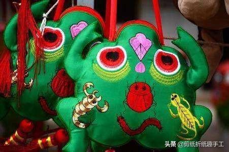 花花绿绿打一生肖、热议解释落实