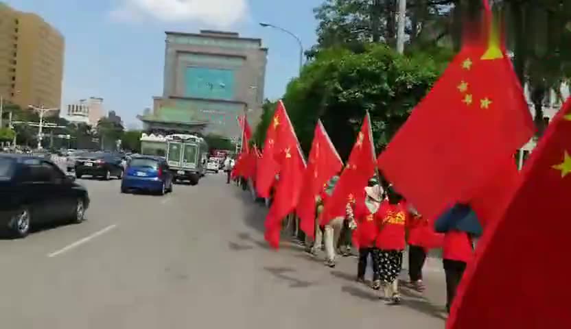 五星红旗与生肖的和谐共舞，解读与践行