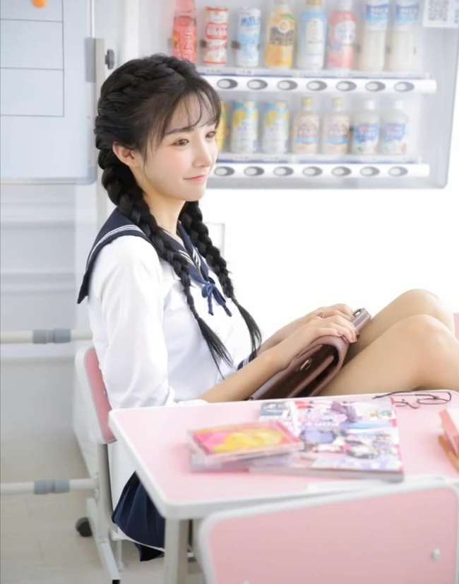 男扮女装打一生肖、经典解释作答落实