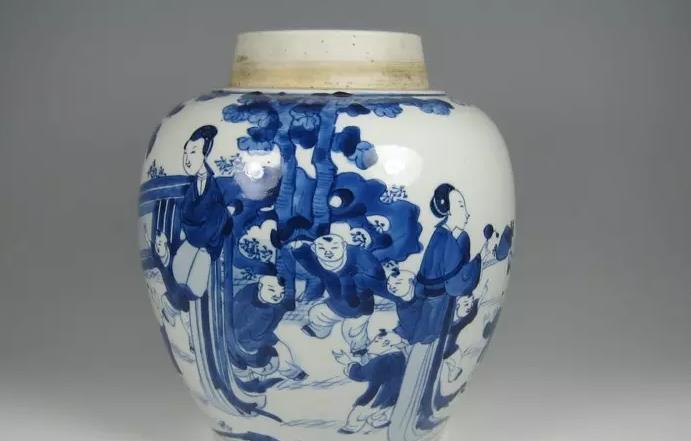 皇宫后院打一生肖、精选解析与落实的详细结果