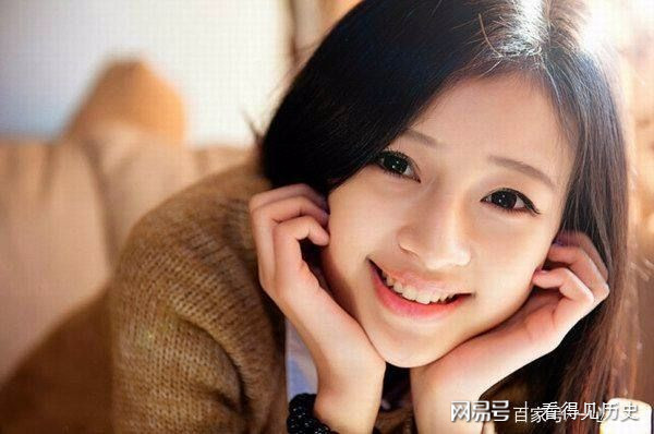 美人一笑齿如银打一生肖、团结解释落实