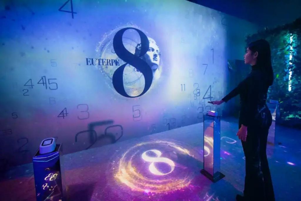 醉著金鞍打一生肖、一场科技与神秘交织的数字仪式